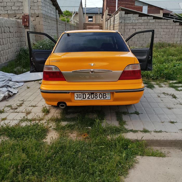 Нексиа 1 срочно сотилади