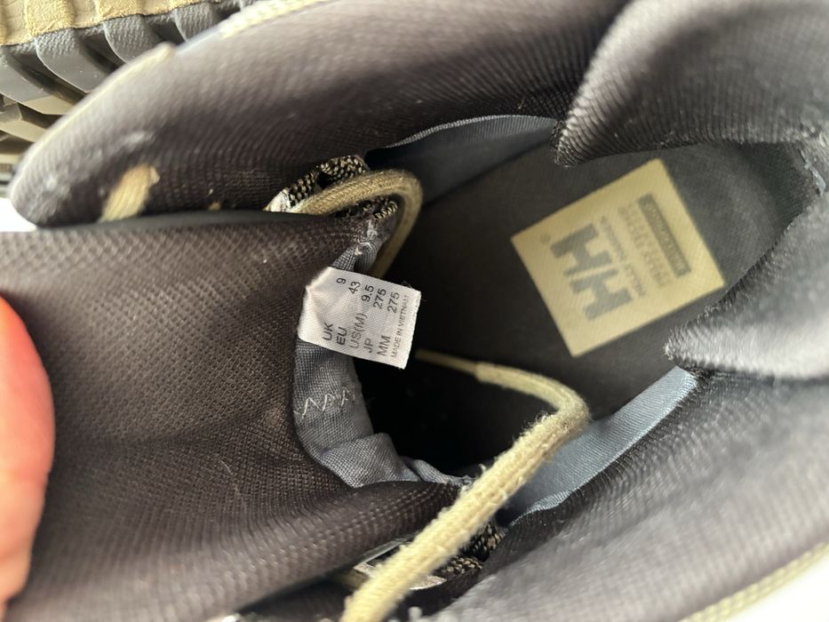 Туристически обувки Helly Hansen