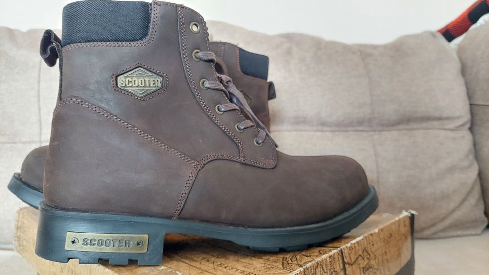 Мъжки боти Scooter