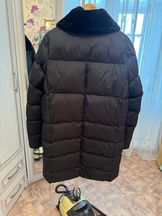 Пуховик в хорошем состоянии