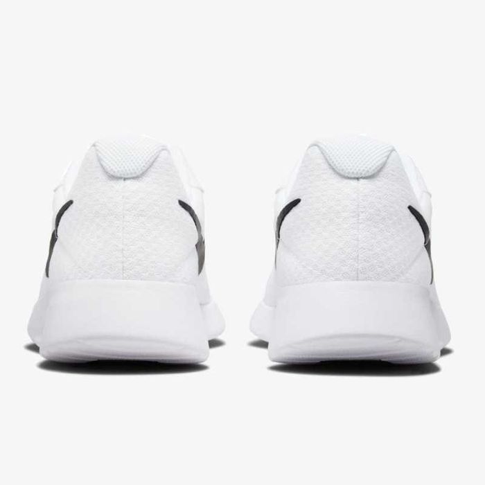 Сиви и бели Nike оригинални маратонки