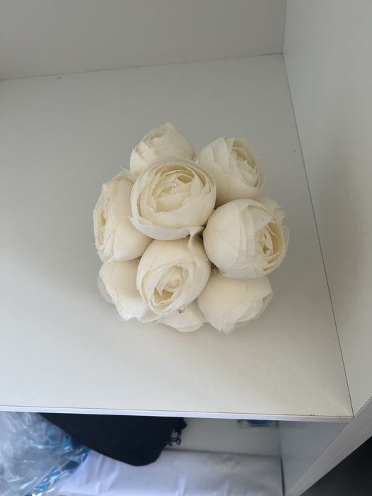 Продам свадебный белый платия