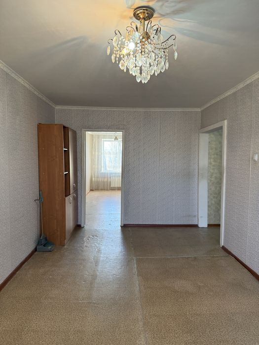 Продается 2ком в 3мкр не угловая