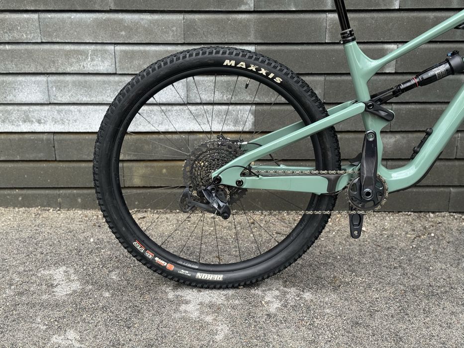 Планинскк карбонов велосипед CANNONDALE HABBIT CARBONE 1 (L размер)