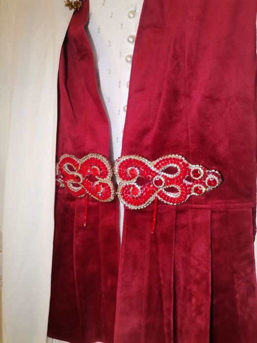 Қазақша койлек жакет орамалымен