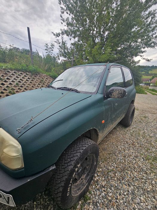 Suzuki Grand Vitara offroad
