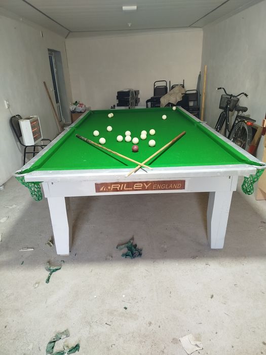 Blyart stoʻl sotiladi