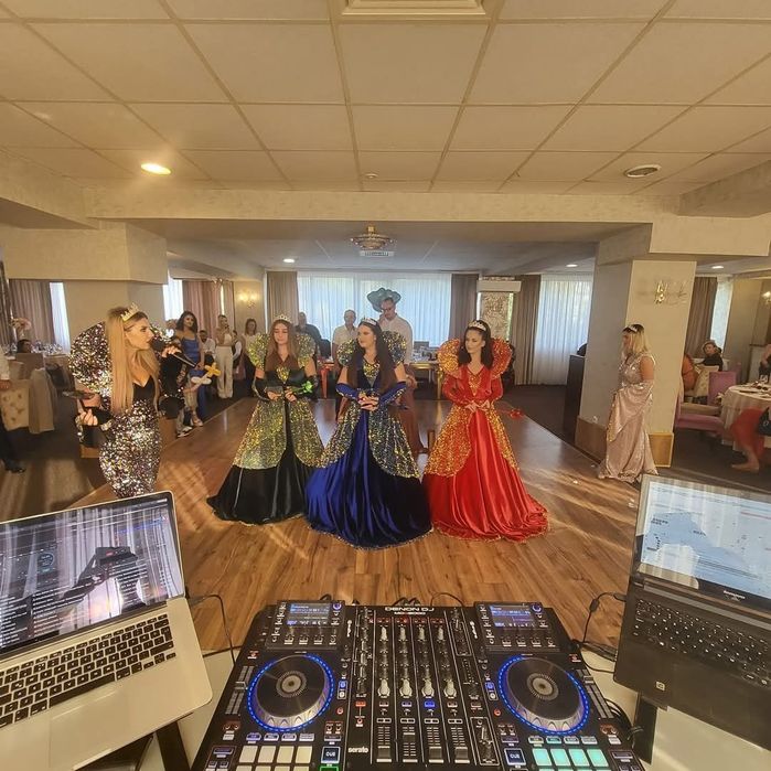 Oferta Botez 4900 lei. Dj Foto Video Ursitoare Animator Decor Baloane