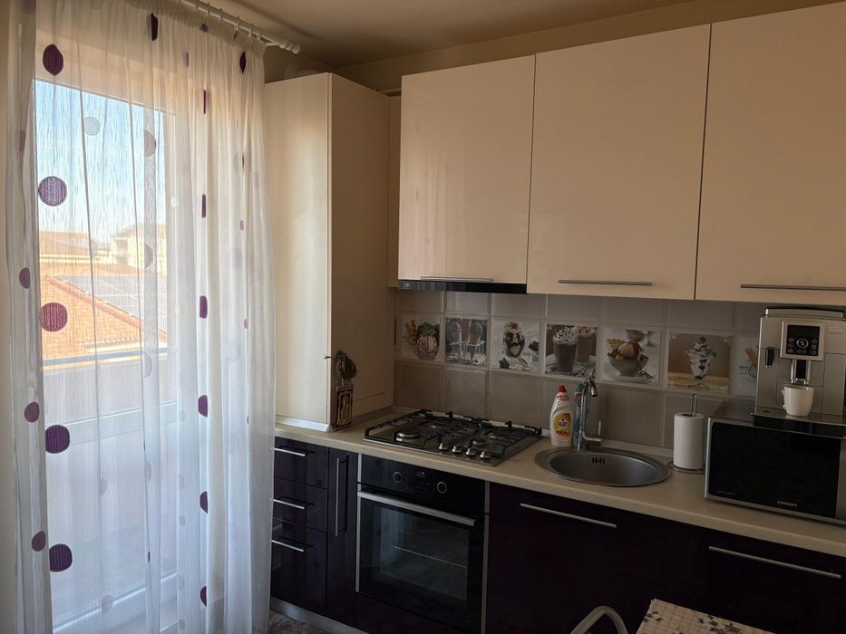 Proprietar,vând apartament