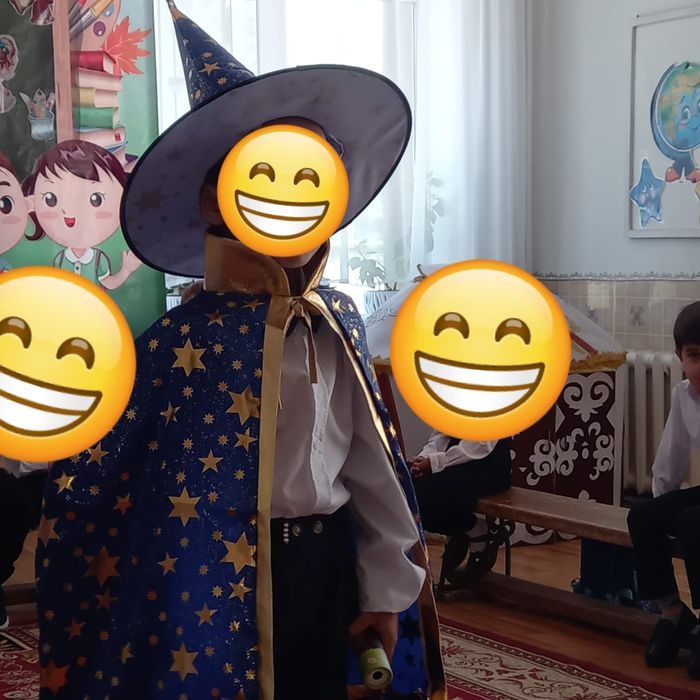 Костюмы новогодние мальчику и девочке