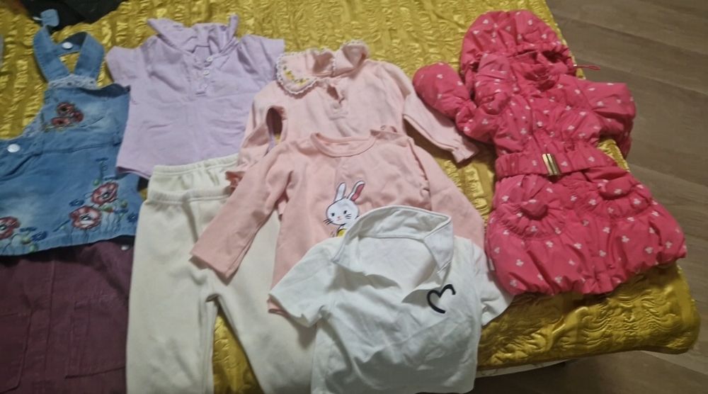 Пакет детских вещей, курток 98-104