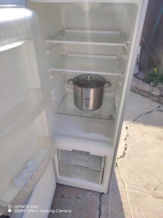 Продам холодильник беко