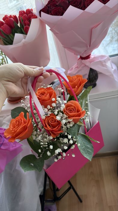 Срочно цветы продам