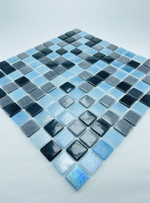 майолика и мозаика для бассейна