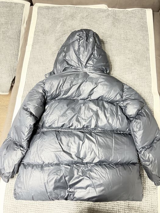 Продам куртки женские