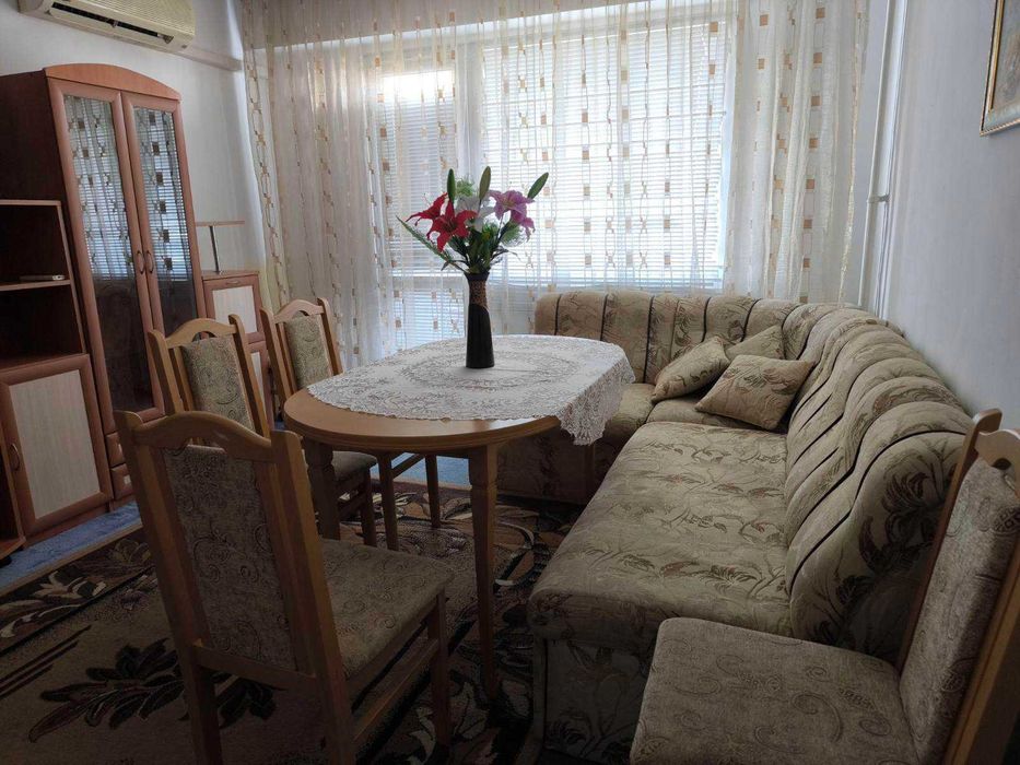 Двустаен апартамент в ж.к. Изгрев