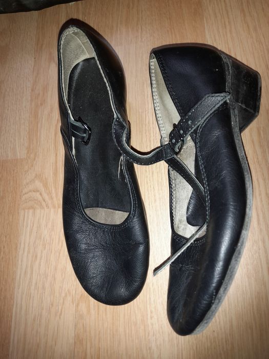 Туфли танцевальные