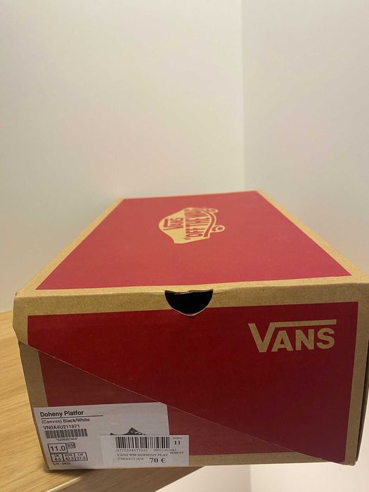 Нови мъжки гуменки VANS 43 номер