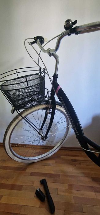 Vand Bicicleta Oras Adriatica Panda Lady - 26 Inch - echipata cu frane v-brake, 6 viteze etc.