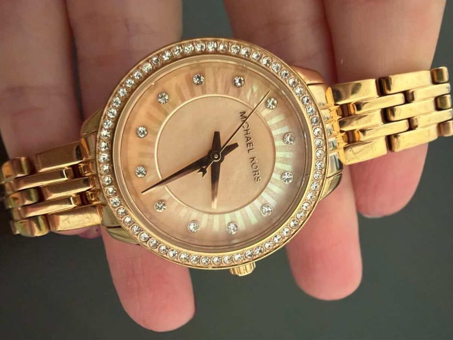 часовник michael kors