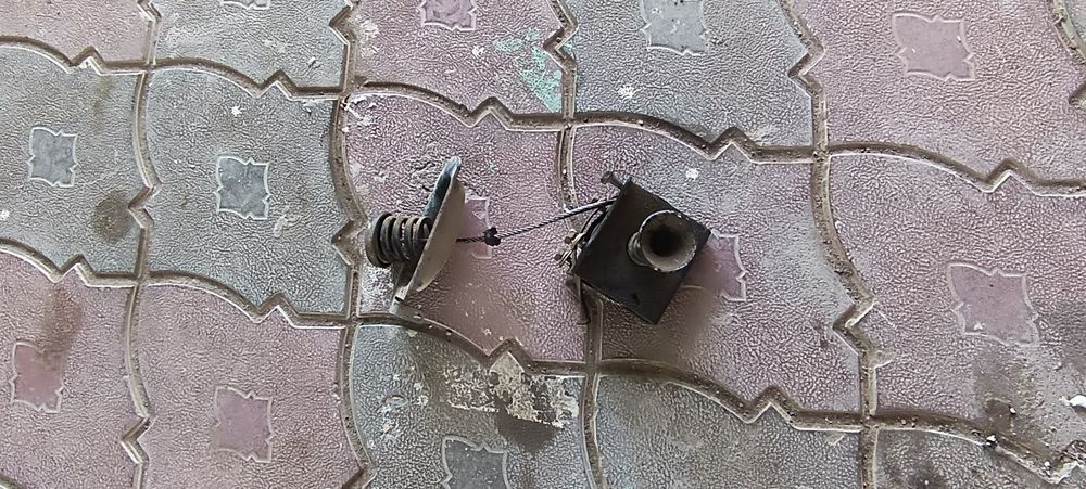 Продаю запасной подъемник.