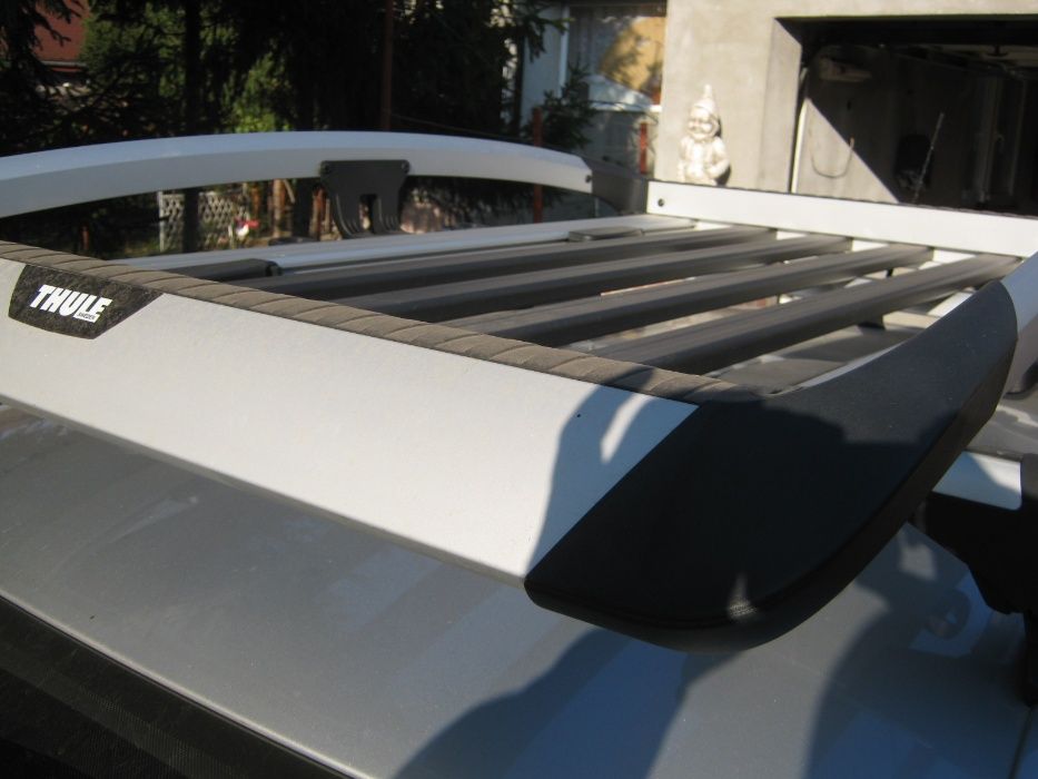 THULE 824,SUEDIA,original,nou,montat,nefolosit,Util pe orice autoturis