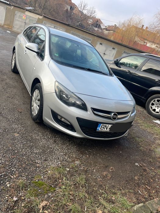 Opel astra j sport turnier 2015