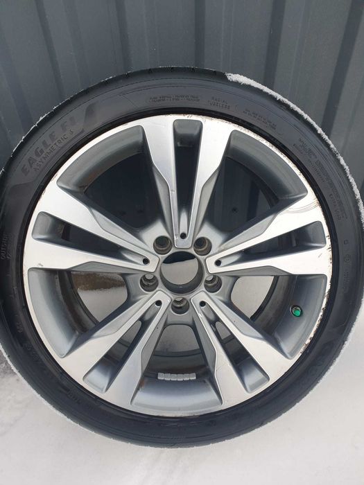 Jante Mercedes cu anvelope 225/45 R18