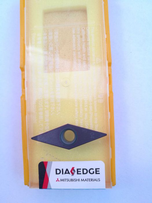 CBN твърдосплавни пластини за закалено SANDVIK,MITSUBISCHI и SUMITOMO