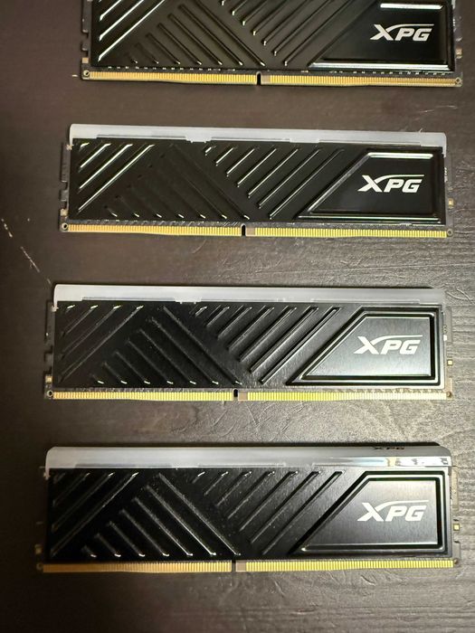 Memorie RAM DDR4 ADATA Spectrix D35G RGB, 32GB DDR, 3200MHz CL16 [AX4U320032G16ASBKD35G]