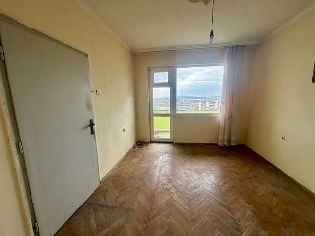 Тристаен апартамент за продажба в Бургас