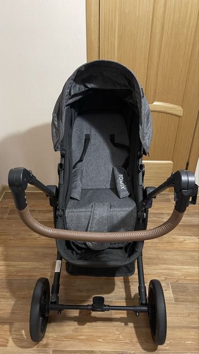 Продам Коляска TOMIX