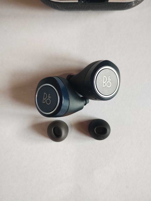 Bang & Olufsen Beoplay E8 2.0 безжични слушалки, чети описанието!