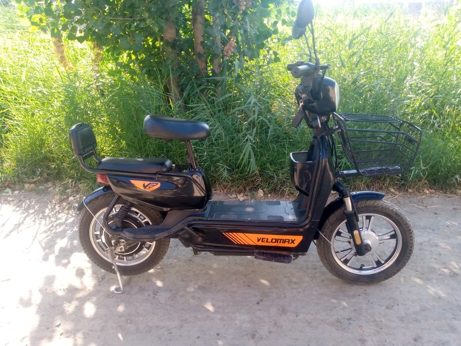 Skuter  sotiladi