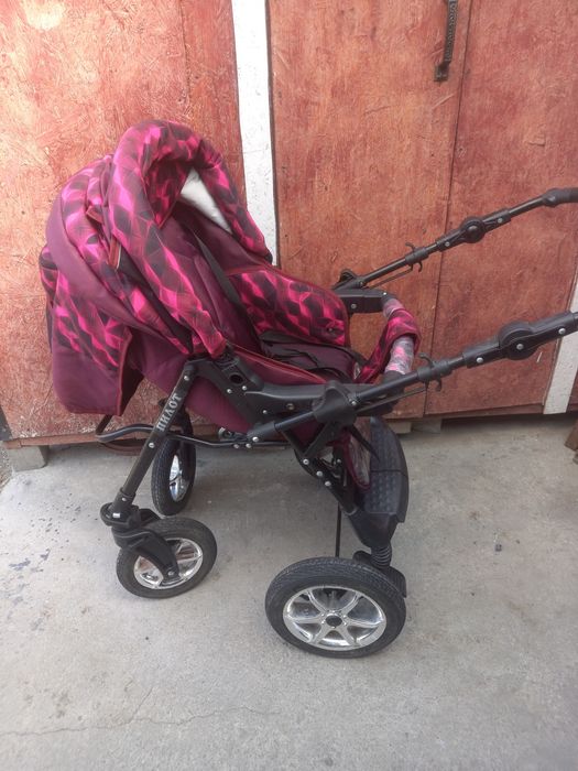 Продам коляску зима/лето