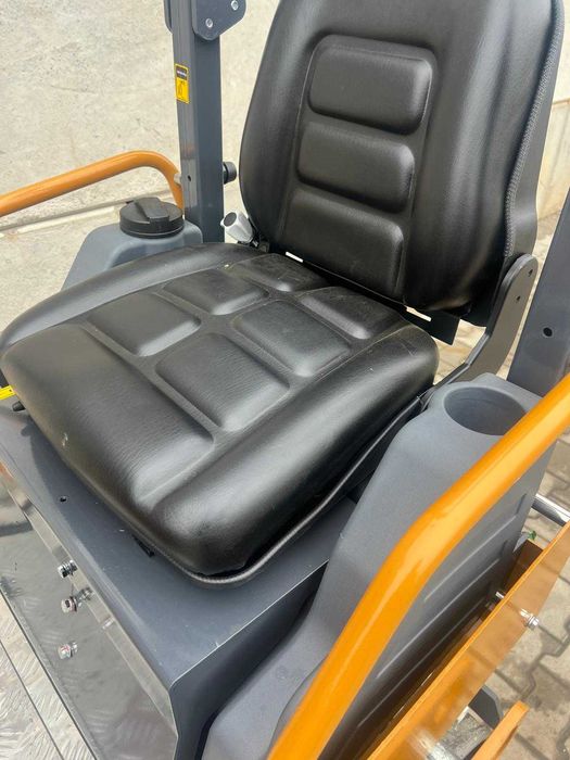 Валяк компактор 1,5 тона – хидравлика Danfoss и Sauer – Нов + Видео