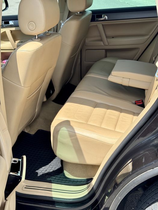 VOLKSWAGEN Touareg 2010 — imagine 5