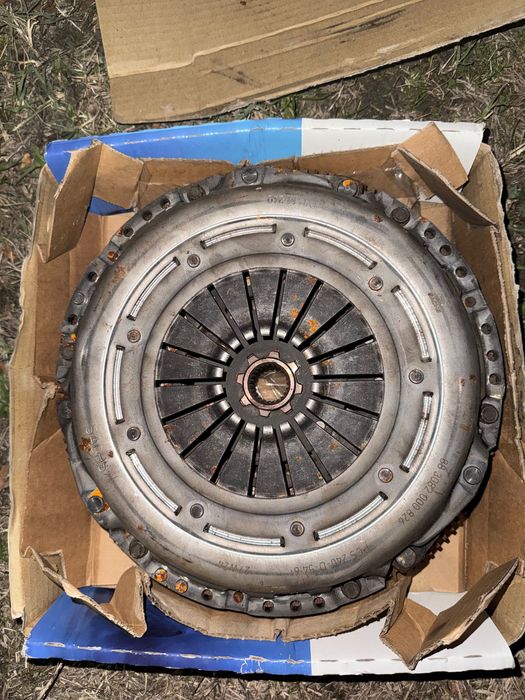 Съединител sachs с притискател performance