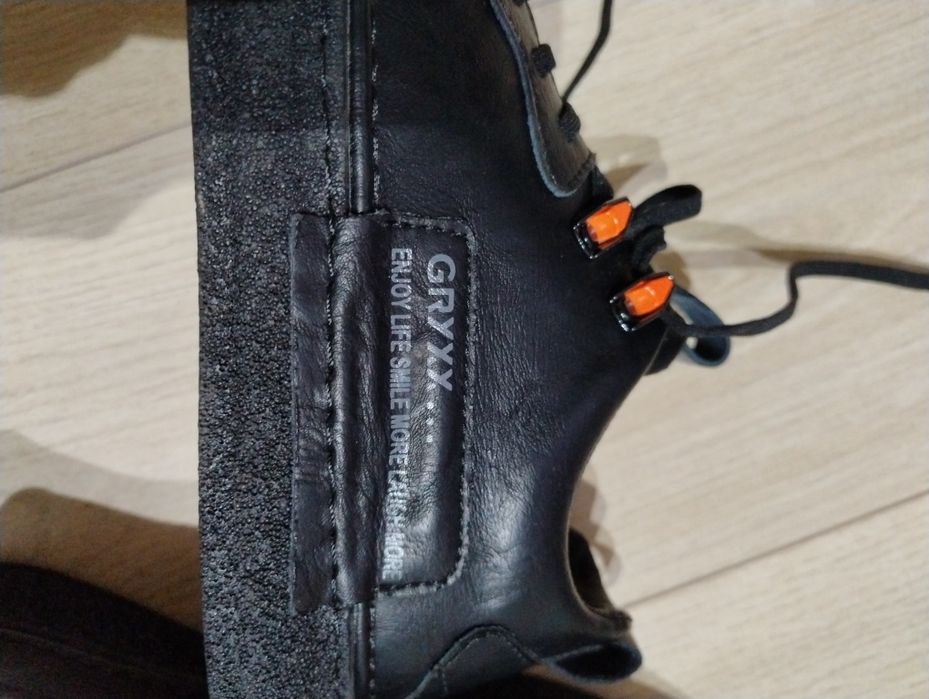 Pantofi bărbați cu șiret din piele naturala