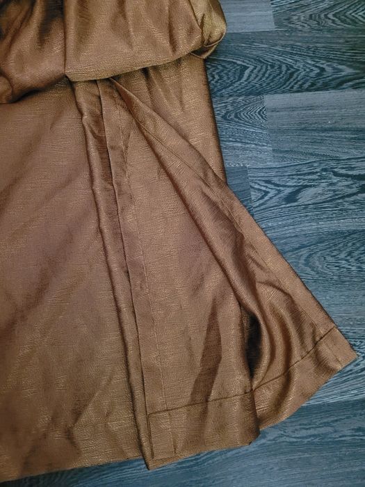 Продам готовый штор 10000 тг