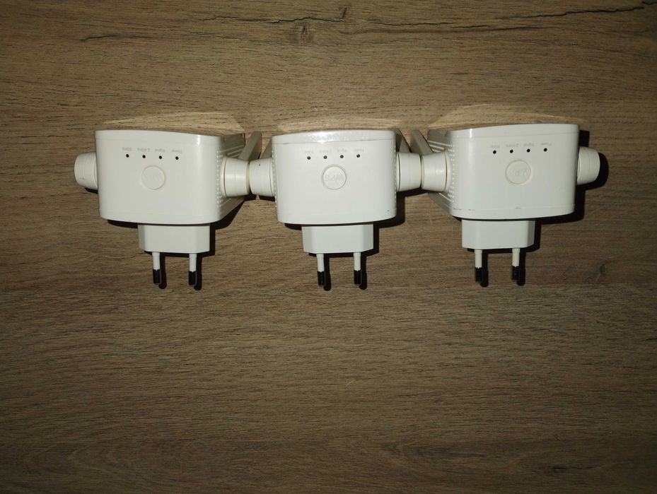 TP-Link Wi-Fi Range Extender