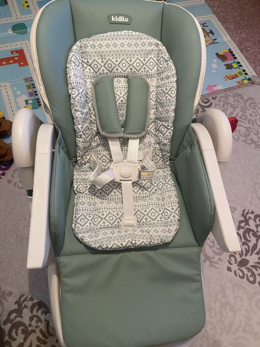 Детский стульчик для кормление