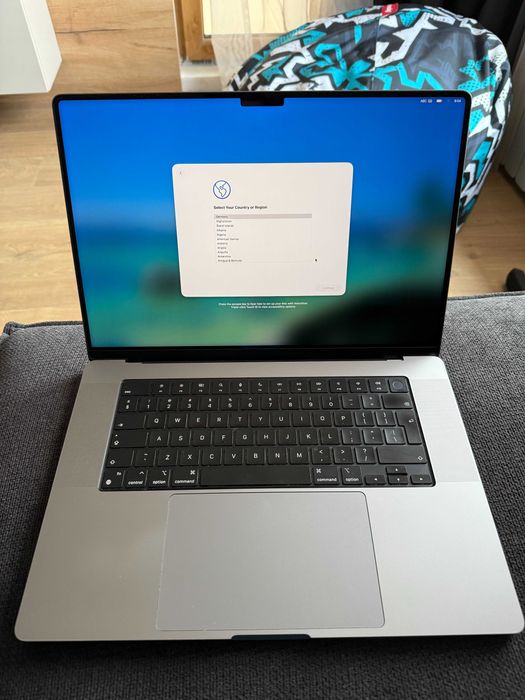 Macbook Pro 16" M1, 16 RAM, 1TB SSD