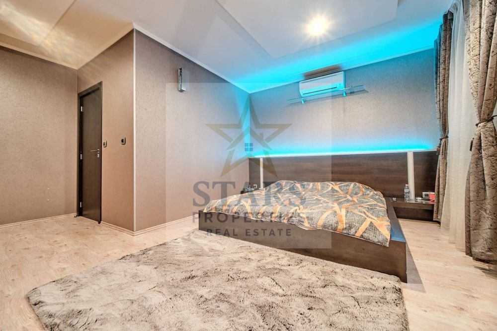 Продажба 4-стаен гр. Варна - м-т Ален мак 203m²