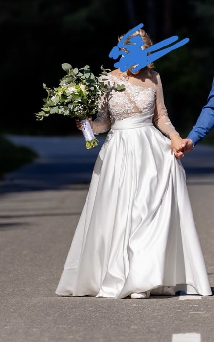 Rochie mireasa din tafta -model deosebit.