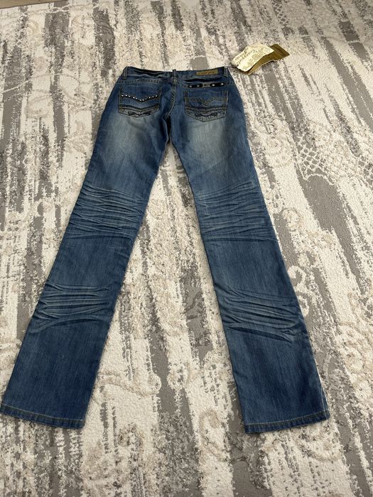 Джинсы женский прямой