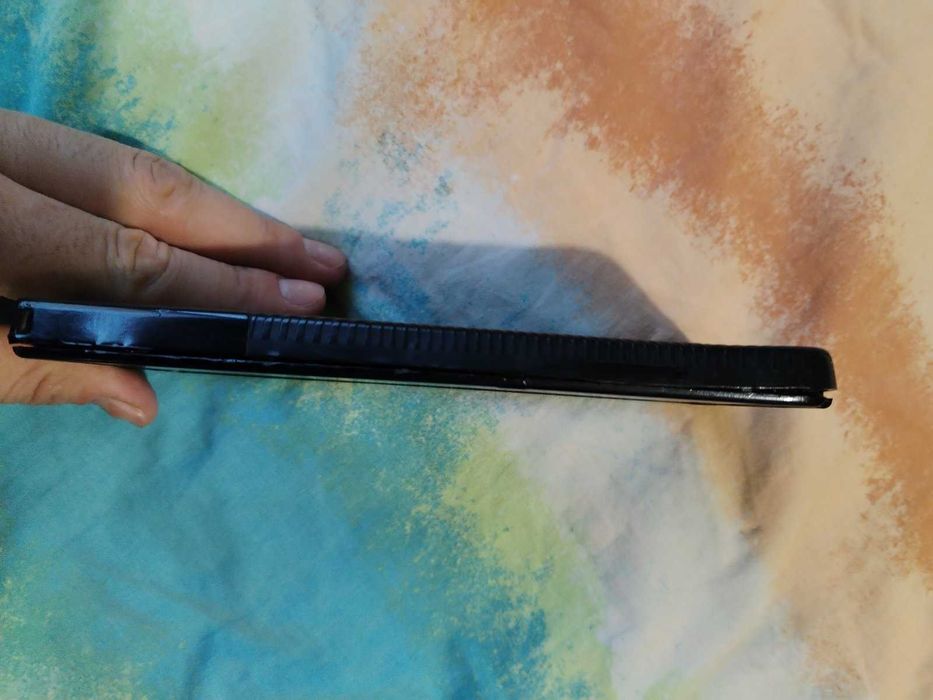 Motorola Defy - Може да се ползва, чисто нова батерия!