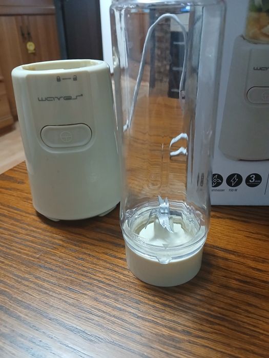 Блендер за смути