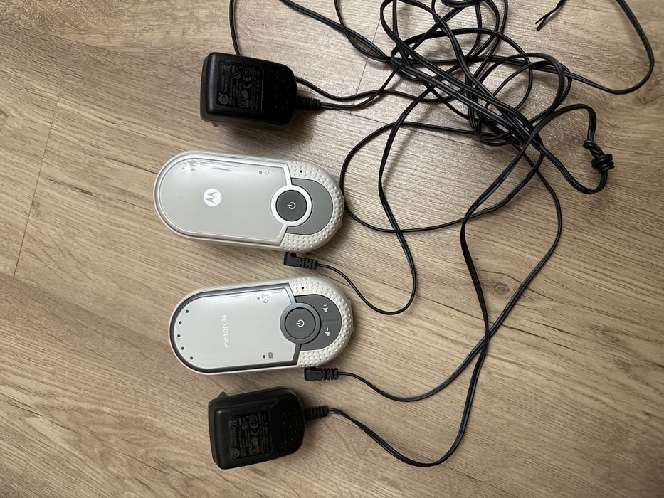 Бебефон Моторола