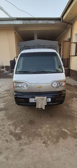 Дамас лабо сотилади